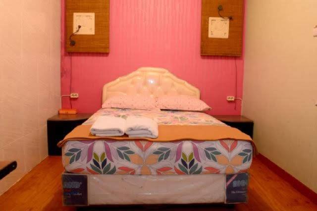 Mojokerto Guesthouse Wisma tamu *